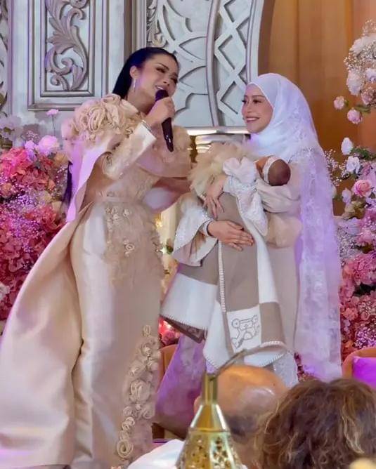 Instagram.com/lesti.kejora